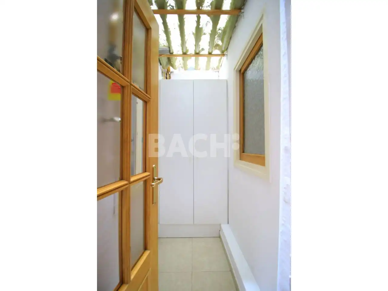 Flat for sale in Vic  with Heating and Balcony