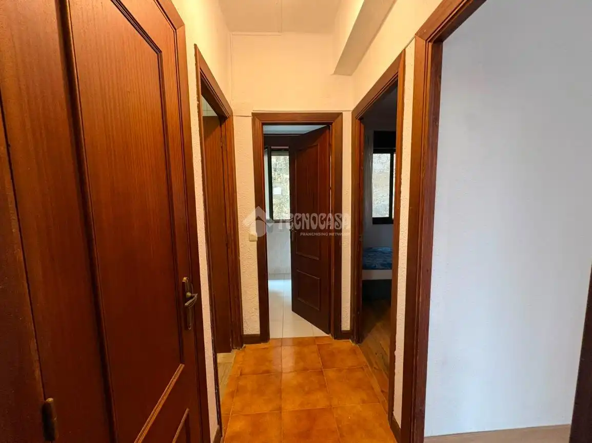 Casa con jardín en venta en C. León Felipe, imagen 8
