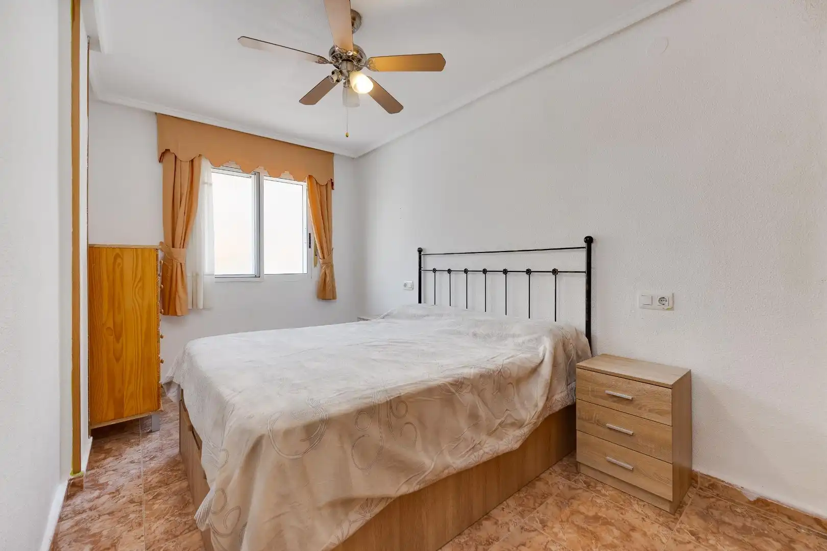 Apartamento con ascensor en venta en Calle RAMON GALLUD, imagen 17