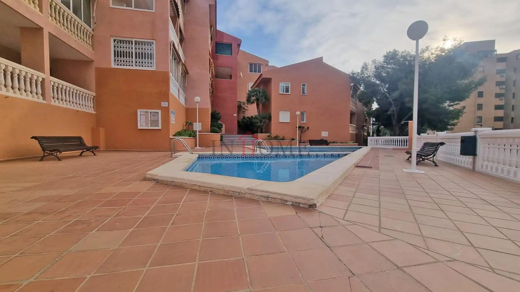 Apartament amb piscina en venda a Playa de Poniente, imagen 2