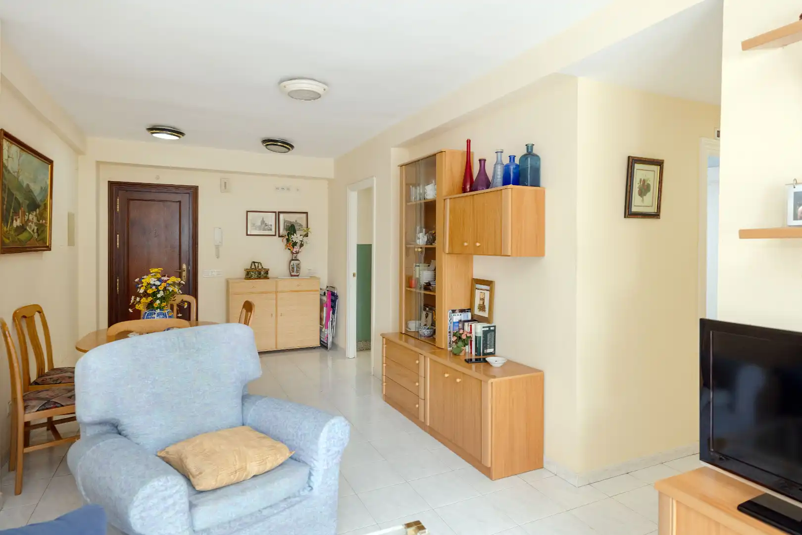Flat for sale in Marbella  with Community pool