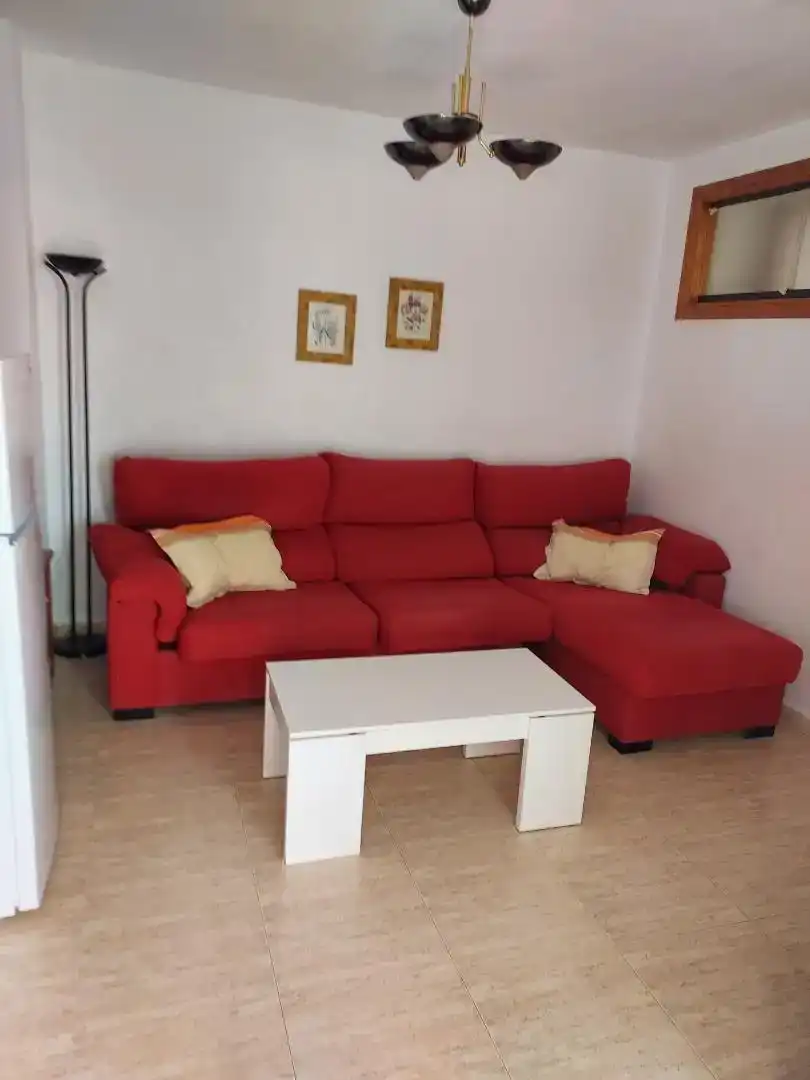 Sala d'estar de Apartament de lloguer en Orihuela amb Aire condicionat, Piscina i Balcó