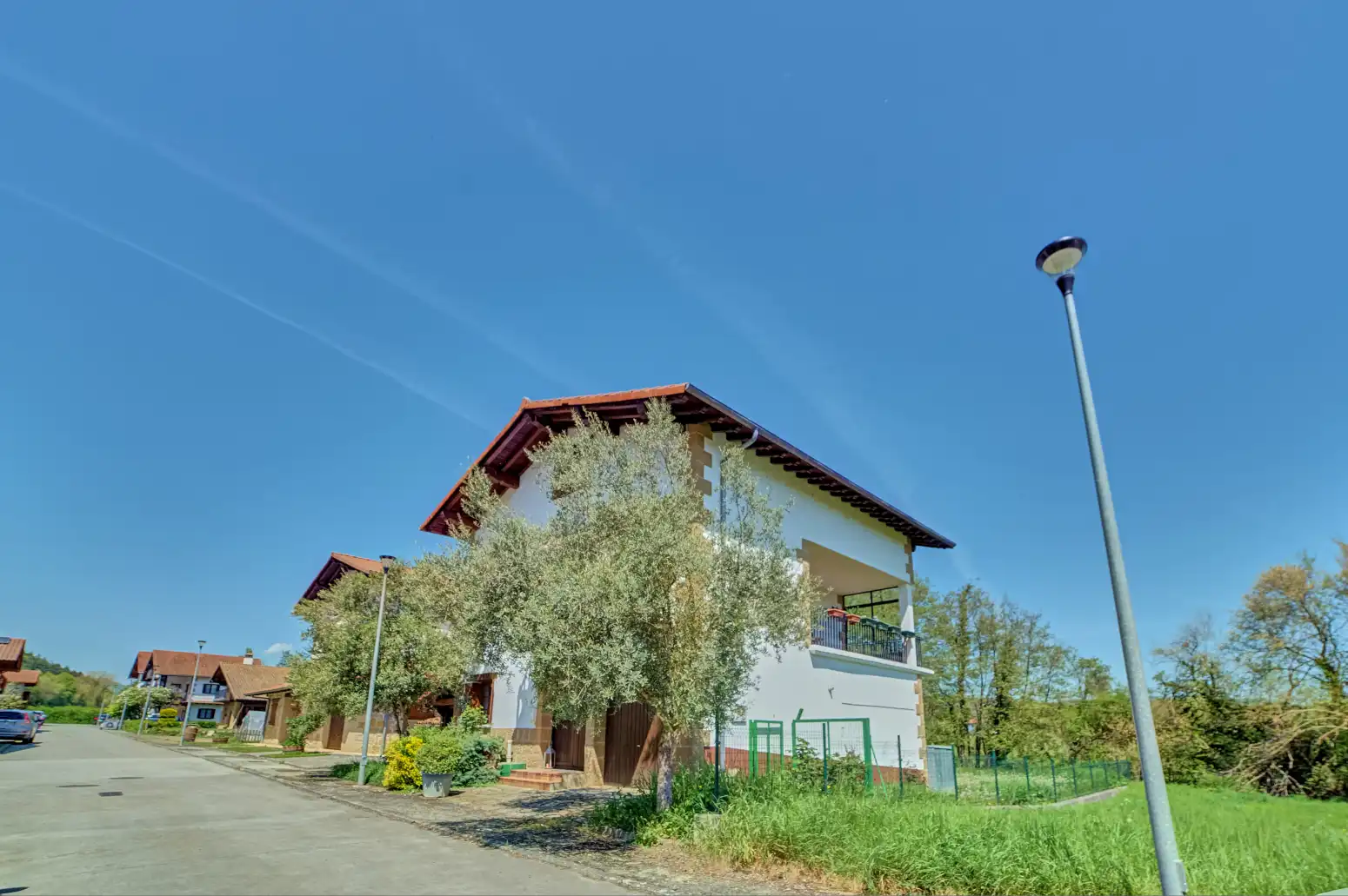Vista exterior de Casa o xalet en venda en Ultzama amb Calefacció, Jardí privat i Terrassa
