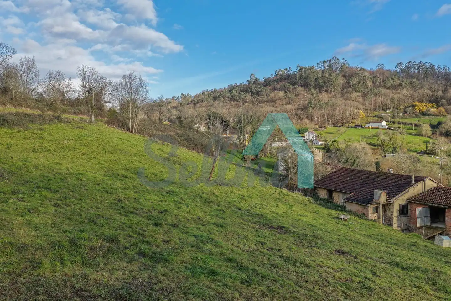 Casa o xalet en venda en Oviedo  amb Calefacció, Jardí privat i Terrassa