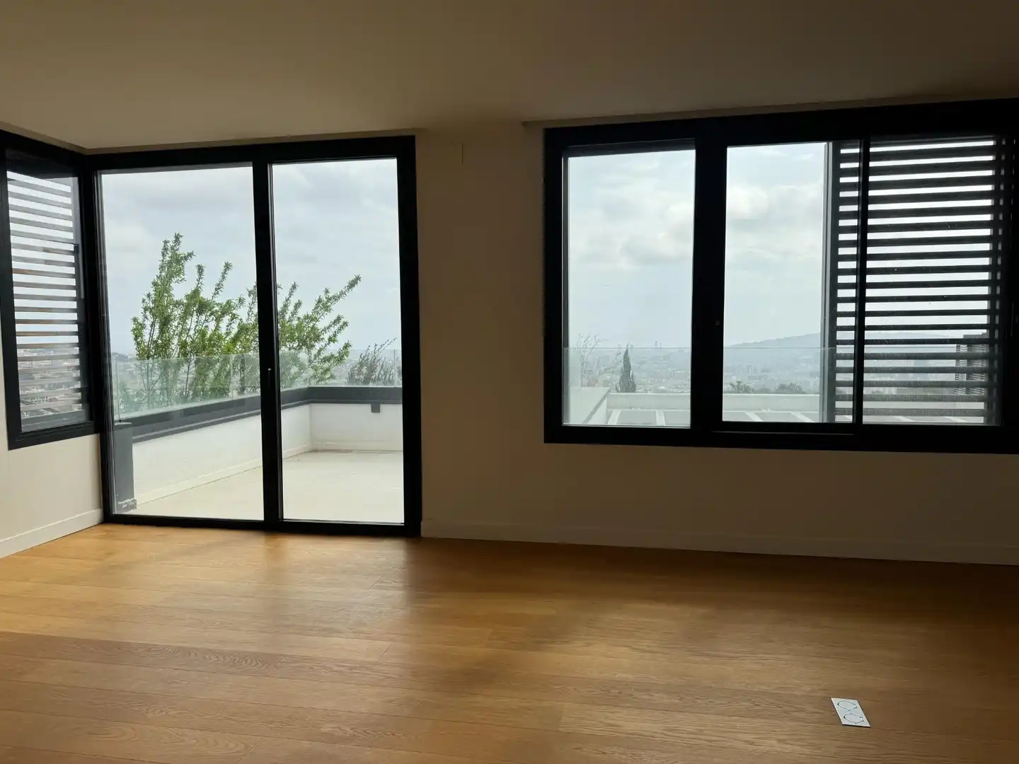 Habitación de Casa o chalet en venta en Barcelona con Aire acondicionado, Calefacción y Jardín privado