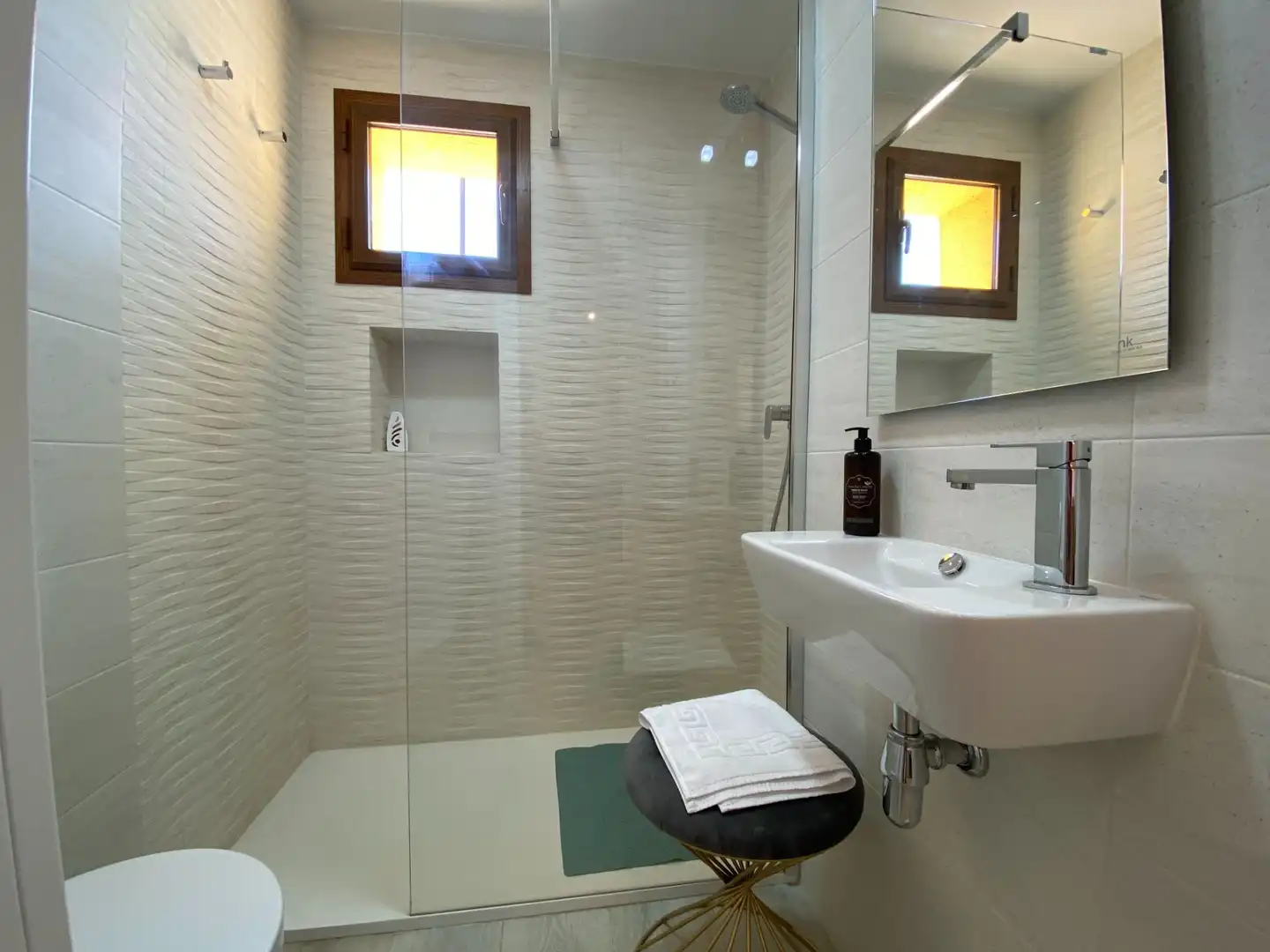 Baño de Apartamento en venta en Cuevas del Almanzora con Terraza, Amueblado y Internet