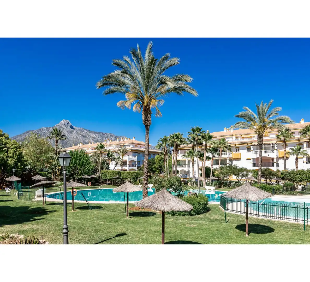 Piso con ascensor en venta en Nueva Andalucía, imagen 16
