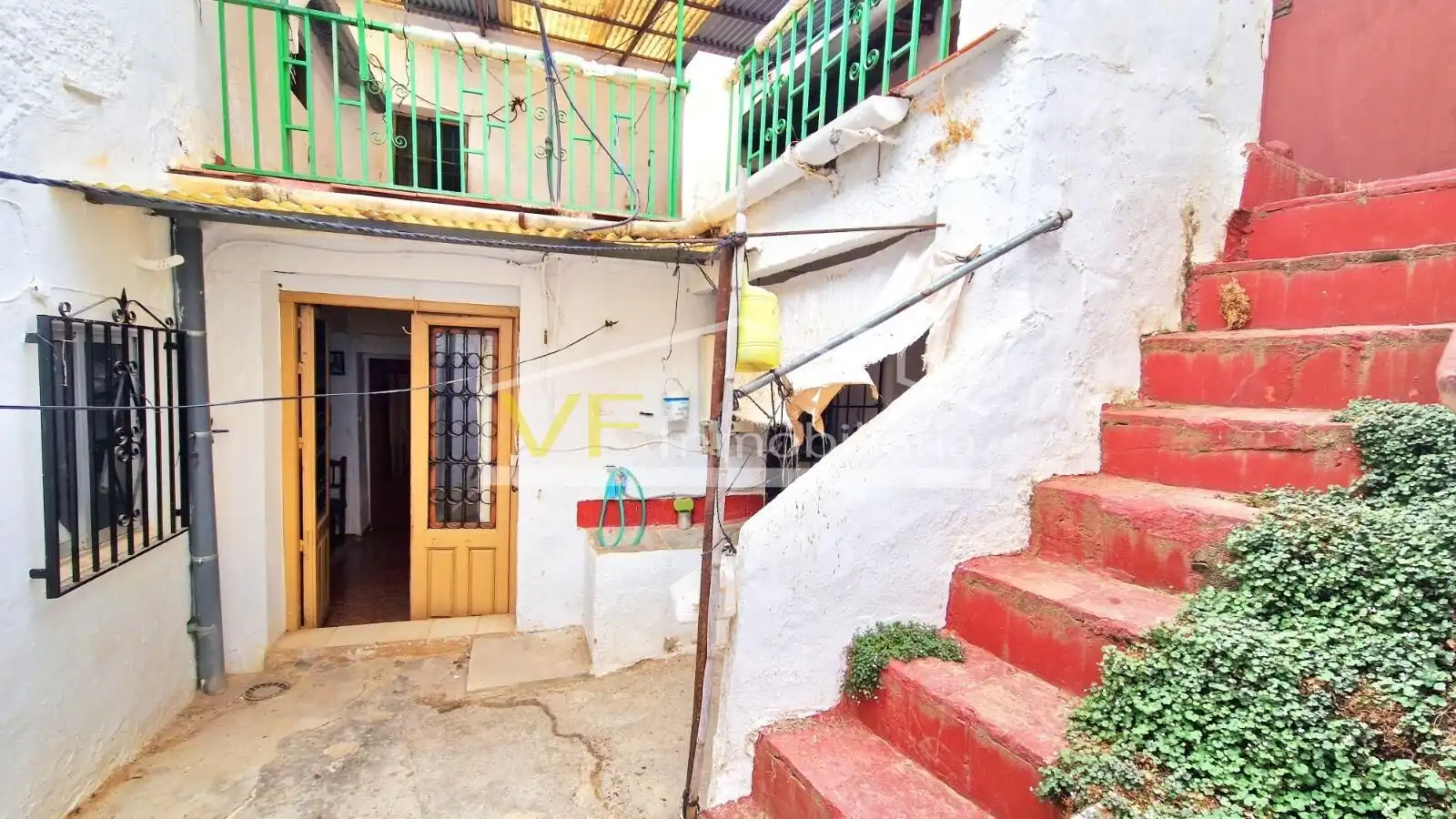 Houses for sale in Colmenar  with Terrace and Balcony