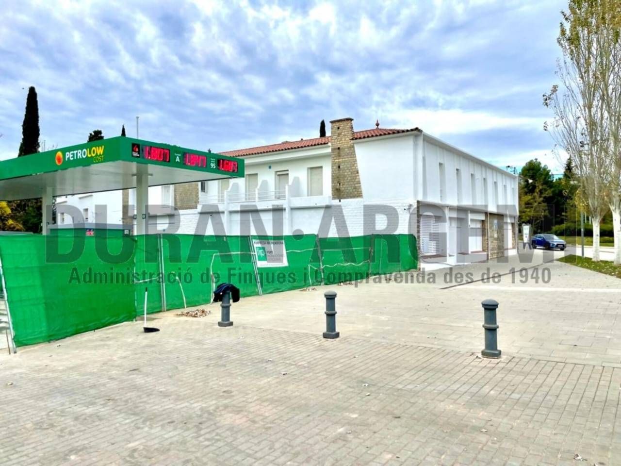 Building to rent in COMPTE DE LLOBREGAT, 35