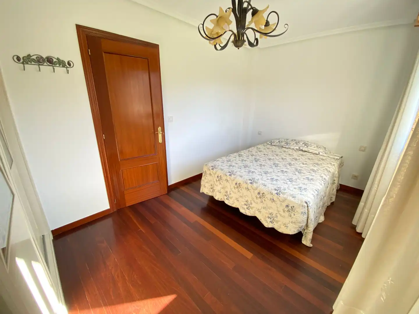 Habitación de Piso en venta en Castro-Urdiales con Calefacción, Jardín privado y Parquet