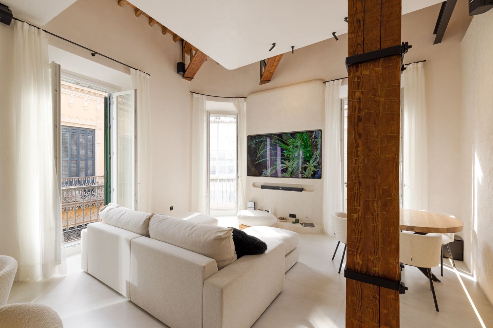 Living room of Flat for sale in Málaga Capital  with Air Conditioner, Heating and Storage room