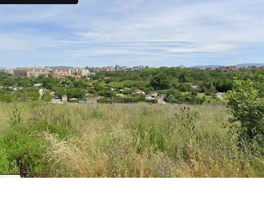 Terreno en venta en Buztintxuri