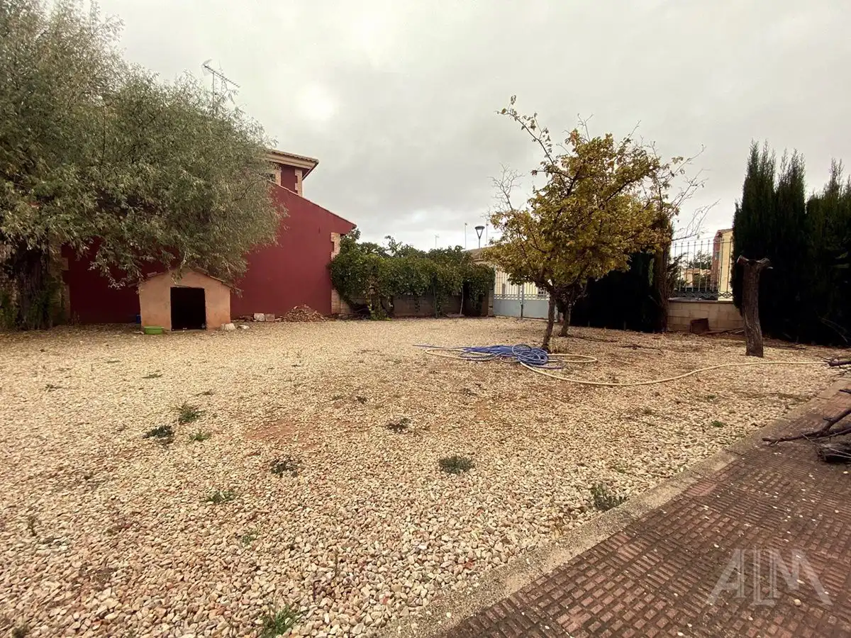 Casa o xalet en venda en Manzanares amb Aire condicionat, Calefacció i Jardí privat