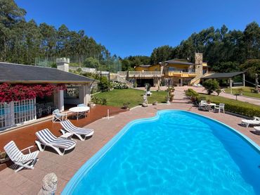Villa avec balcon à vendre à Darbo