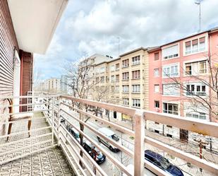 Vista exterior de Pis en venda en Vitoria - Gasteiz amb Terrassa, Traster i Moblat