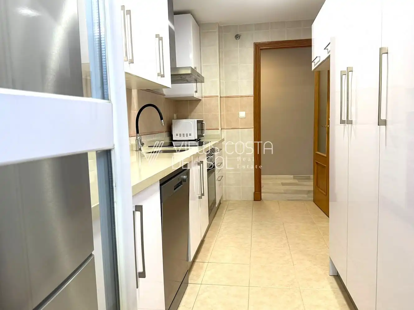 Cuina de Apartament en venda en Vélez-Málaga amb Aire condicionat, Calefacció i Jardí privat