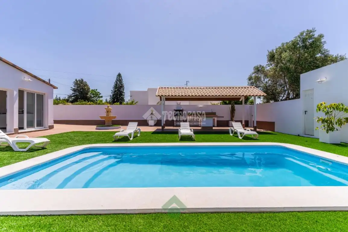 Casa rústica amb jardí en venda a Barrio Nuevo, imagen 2