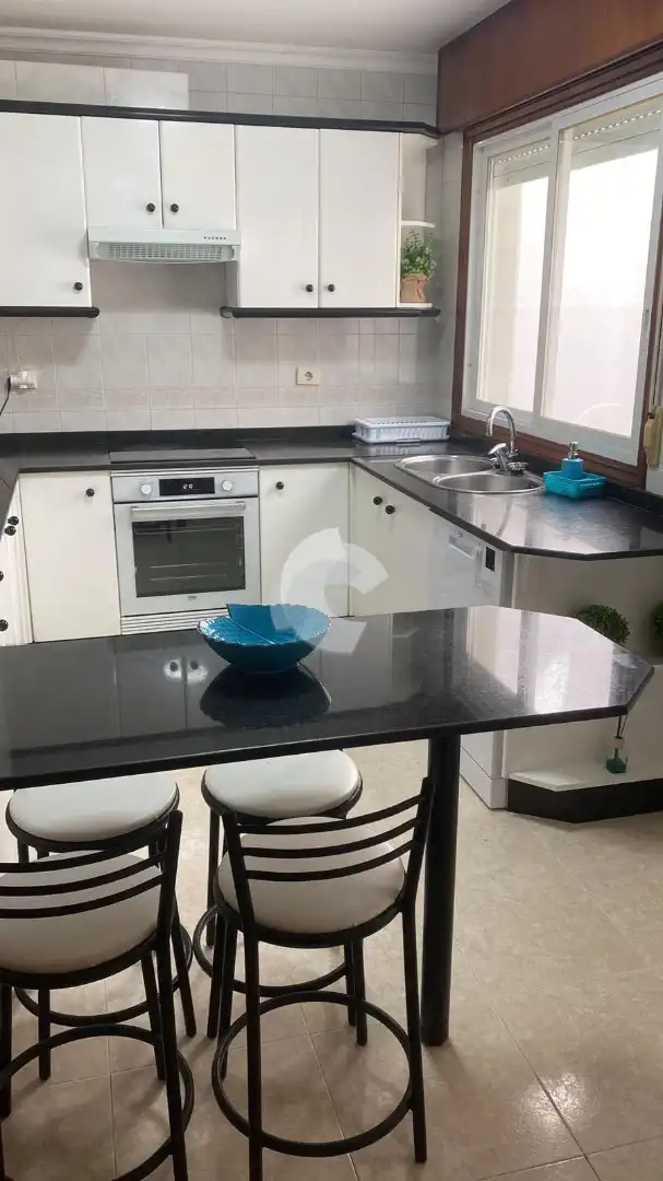 Küche von Wohnung zur Miete in Baiona