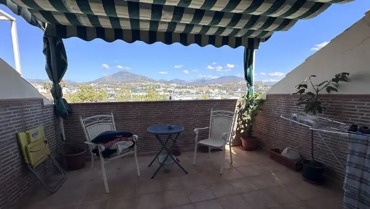 Duplex avec ascenseur à vendre à Avenida Pablo Ruiz Picasso 21