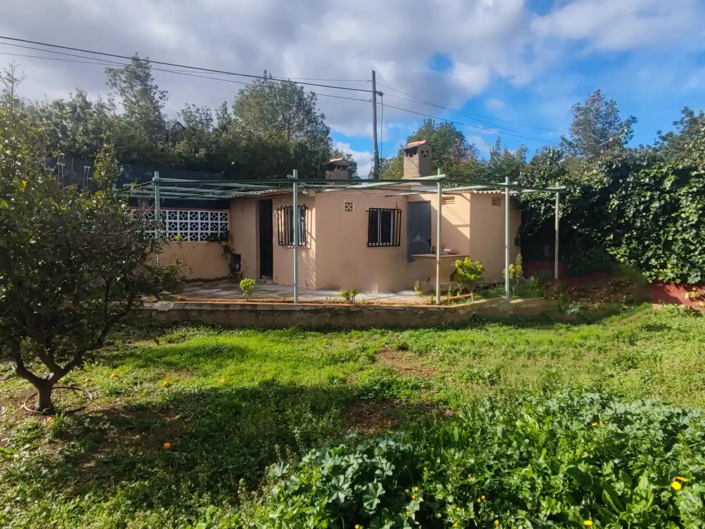 Jardí de Finca rústica en venda en Montserrat amb Calefacció, Terrassa i Piscina