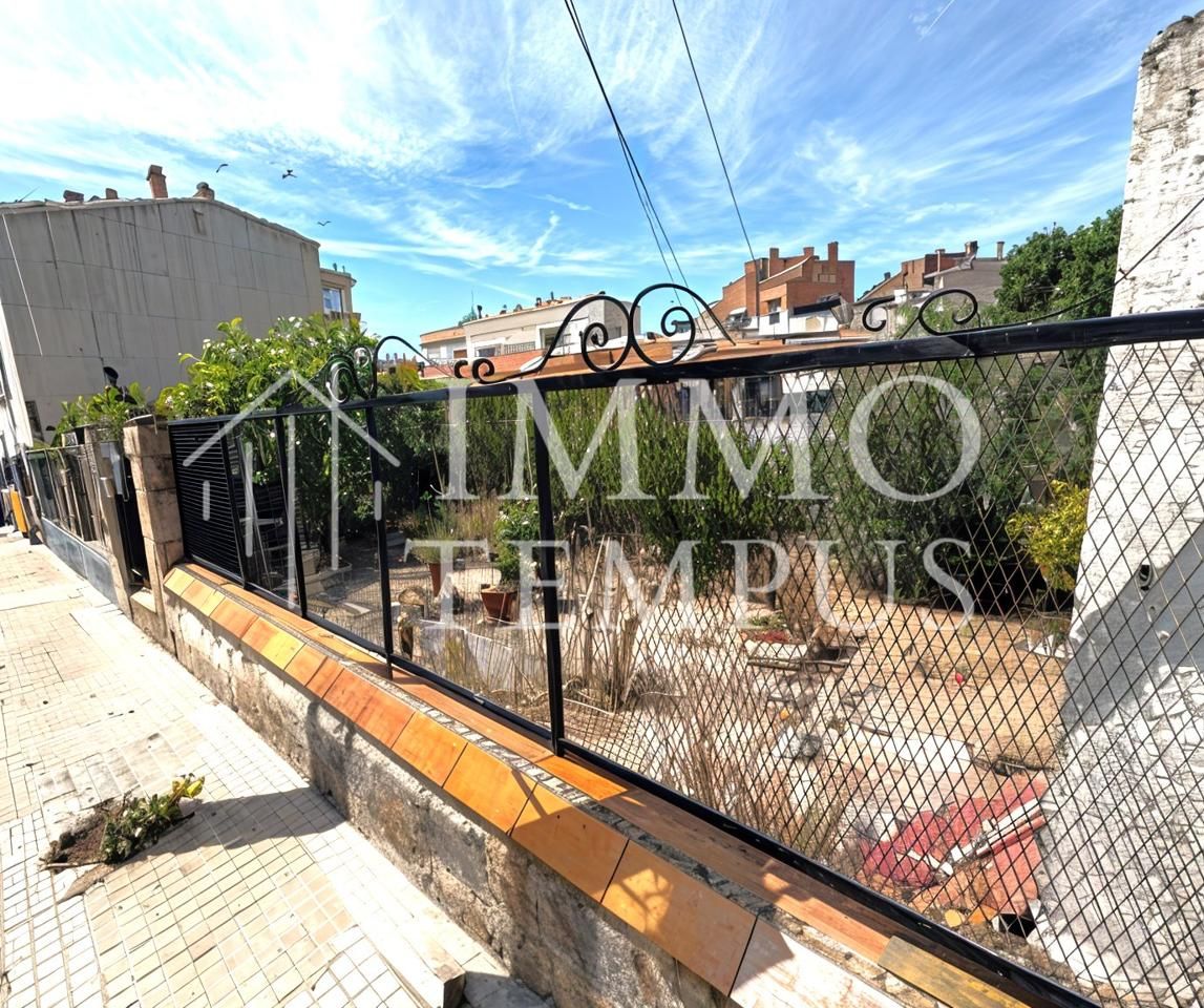 Exterior view of Residential for sale in Terrassa