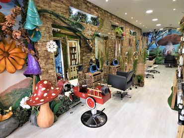 Business premises for transfer in Cuatro Caminos - Plaza de la Cubela
