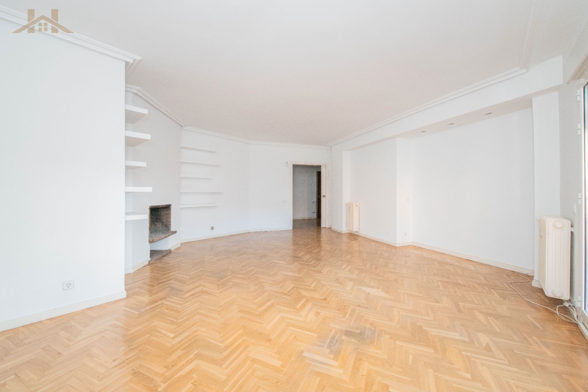 Living room of Flat for sale in Majadahonda  with Heating, Terrace and Storage room