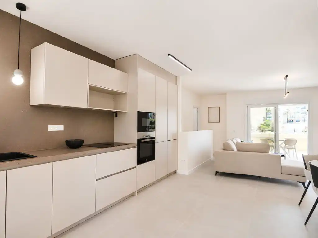 Kitchen of Flat for sale in Fuengirola  with Air Conditioner, Terrace and Swimming Pool