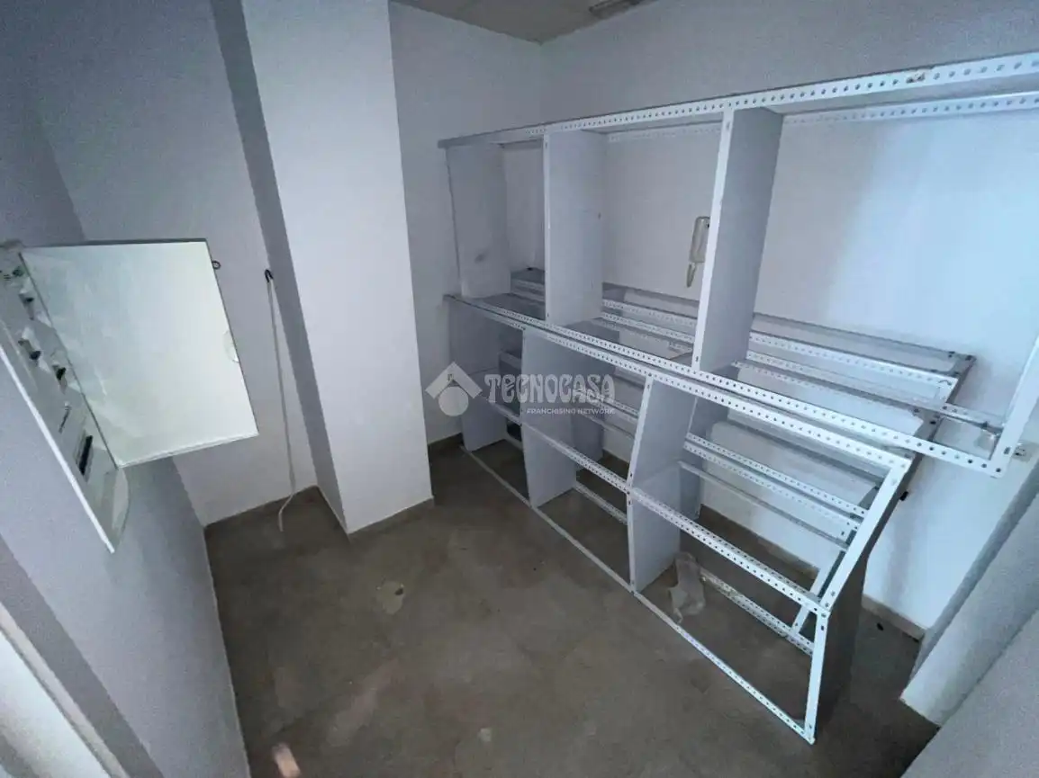 Business premises for sale in Centro - Doña Mercedes, imagen 10