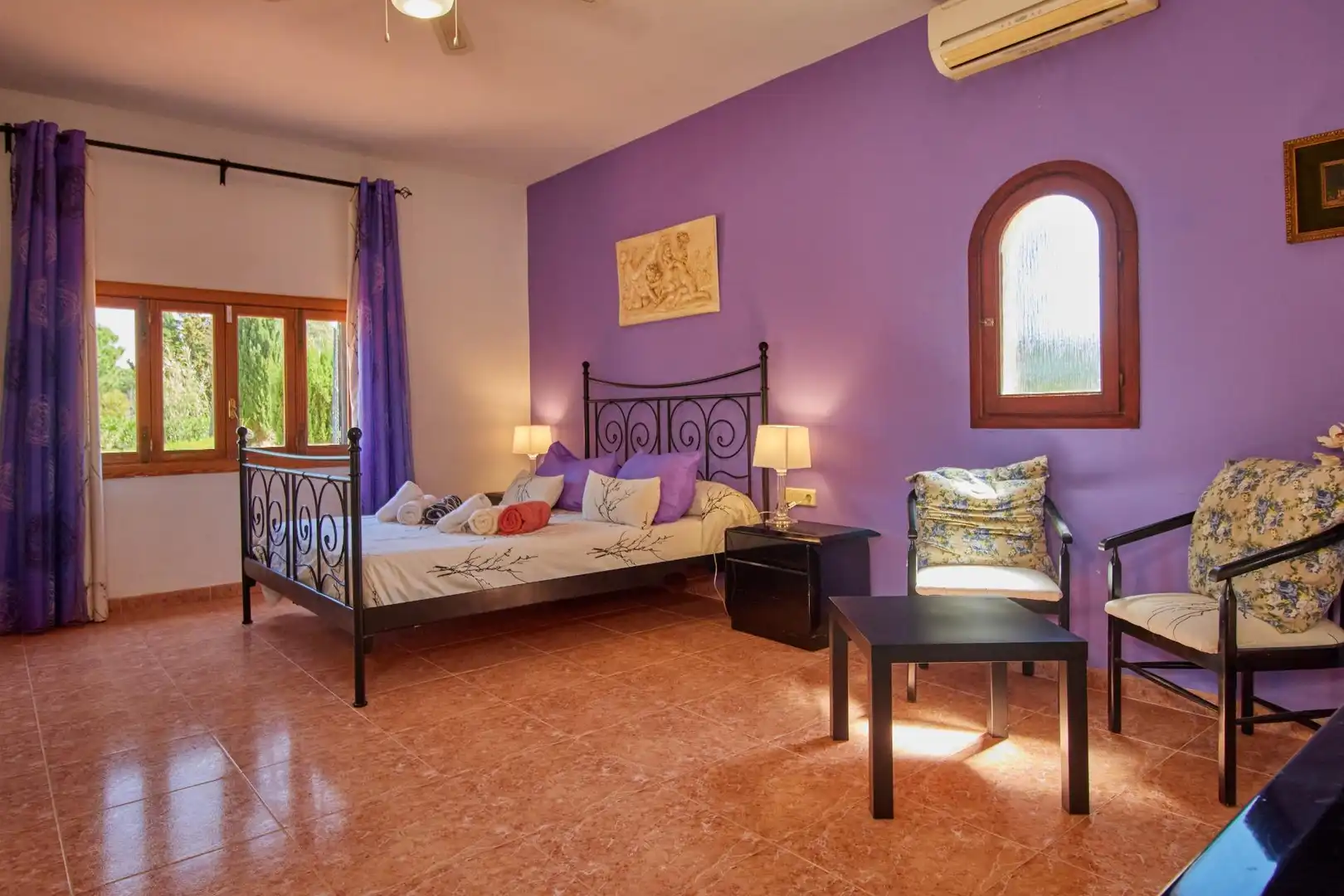 Habitación de Finca rústica en venta en Llucmajor con Aire acondicionado, Jardín privado y Terraza