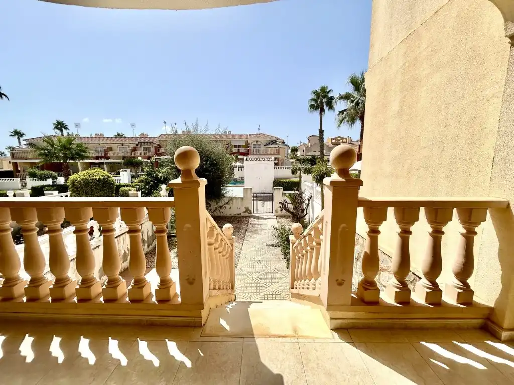 Jardí de Casa o xalet en venda en Rojales amb Aire condicionat i Piscina