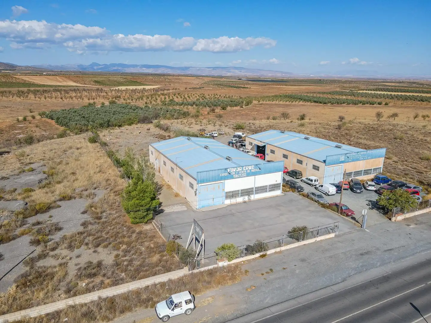 Vista exterior de Nave industrial en venta en Cogollos de Guadix