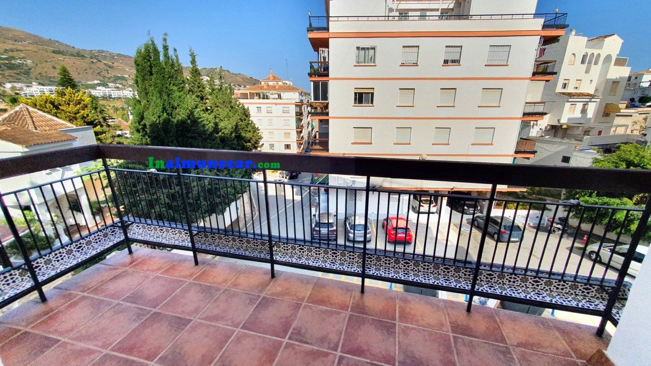 Exterior view of Flat for sale in Almuñécar  with Terrace and Furnished