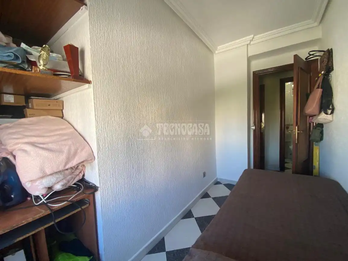 Habitación de Piso en venta en Huelva con Aire acondicionado y Balcón