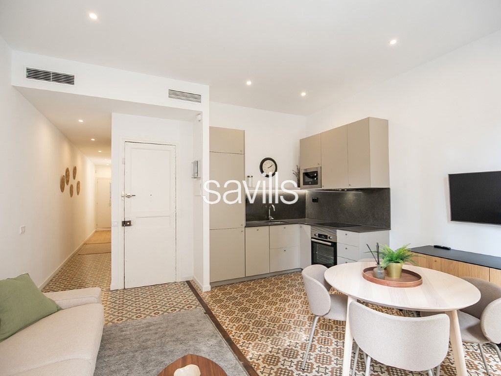 Cuina de Apartament en venda en  Barcelona Capital amb Aire condicionat i Moblat