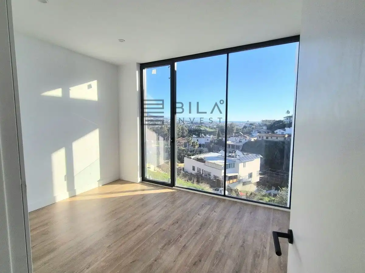 Chalet con piscina en venta en Cerros del Aguila, imagen 34