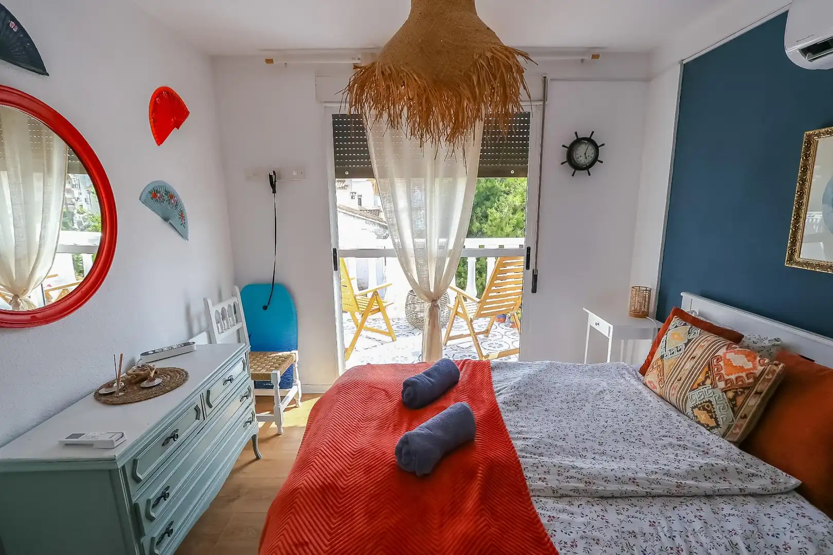 Bedroom of Apartments for rent in Torrevieja  with Air Conditioner, Terrace and Furnished