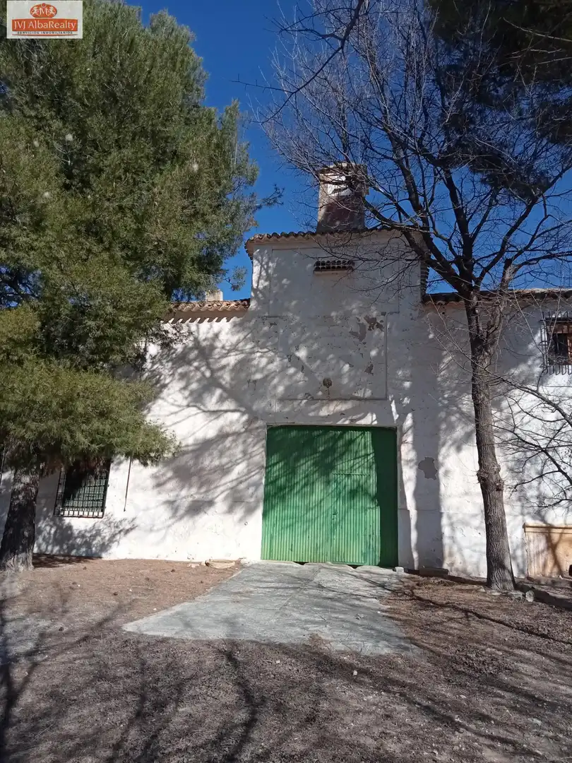 Terreni e lotti in vendita a Chinchilla de Monte-Aragón, imagen 2