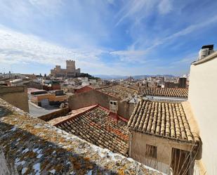 Vista exterior de Casa adosada en venda en Villena amb Terrassa