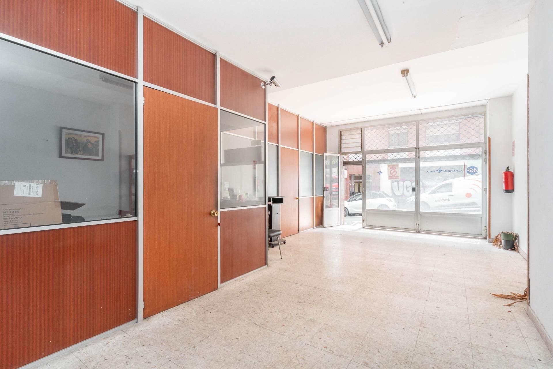 Premises for sale in Oviedo 