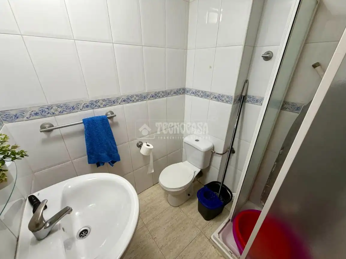 Casa adosada en venta en Villanueva de la Torre