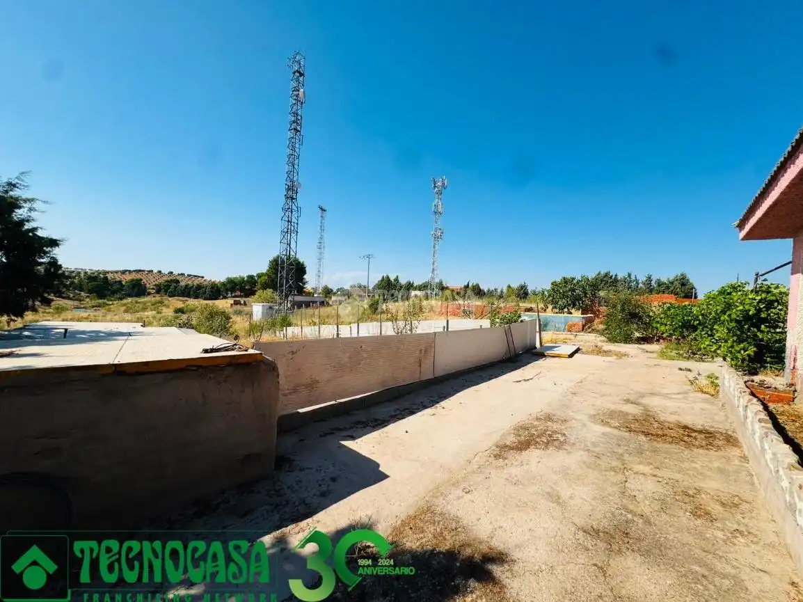 Casa o xalet en venda en Albarreal de Tajo amb Traster i Moblat