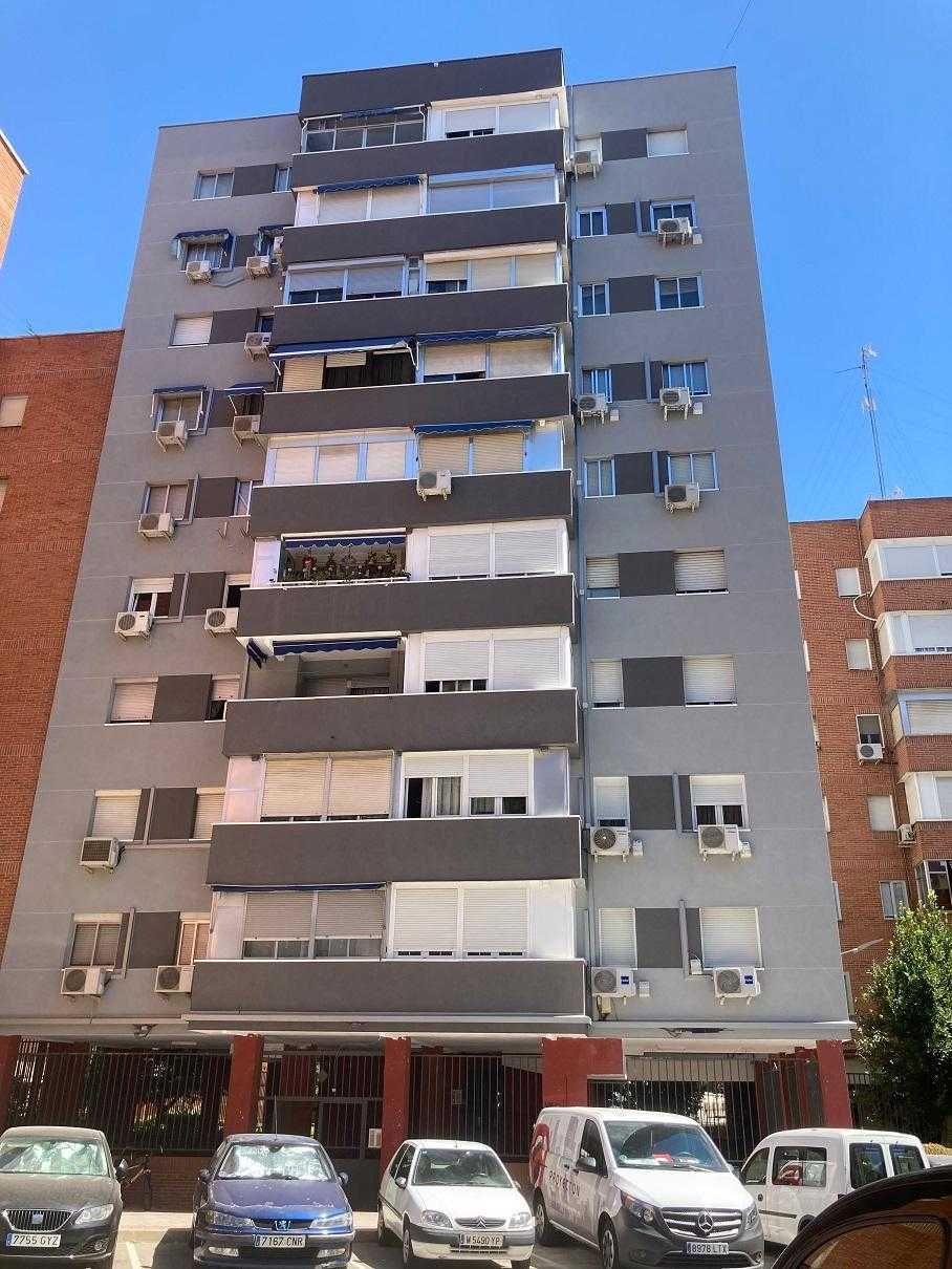 Vista exterior de Pis en venda en Fuenlabrada