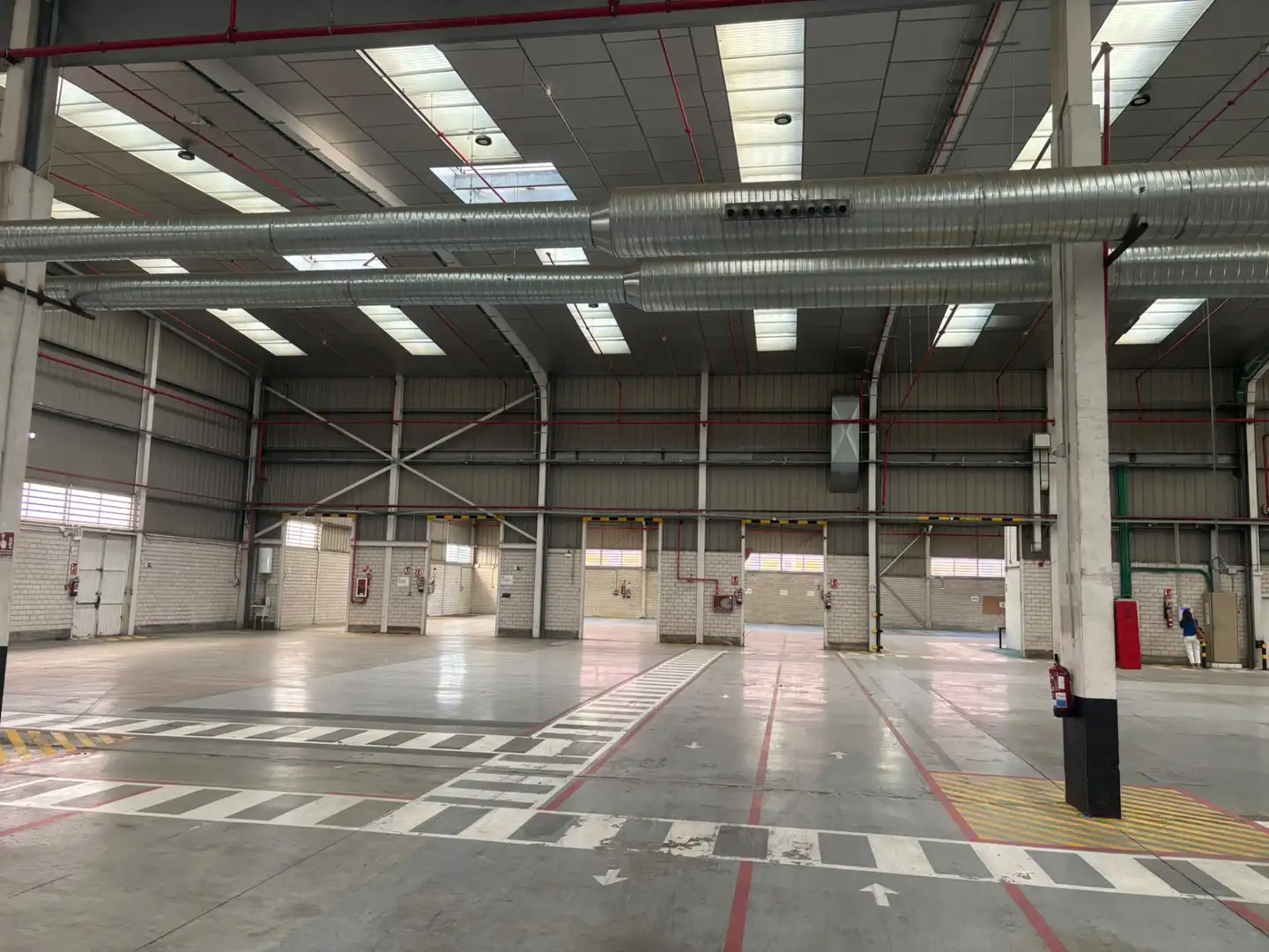 Industrial building to rent in Zona industrial, imagen 12