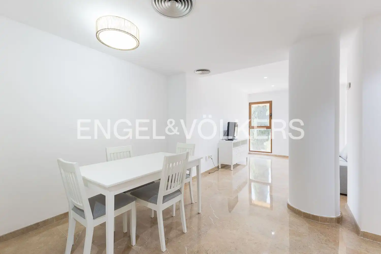 Dining room of Flat for rent in Valencia  with Air Conditioner, Heating and Swimming Pool