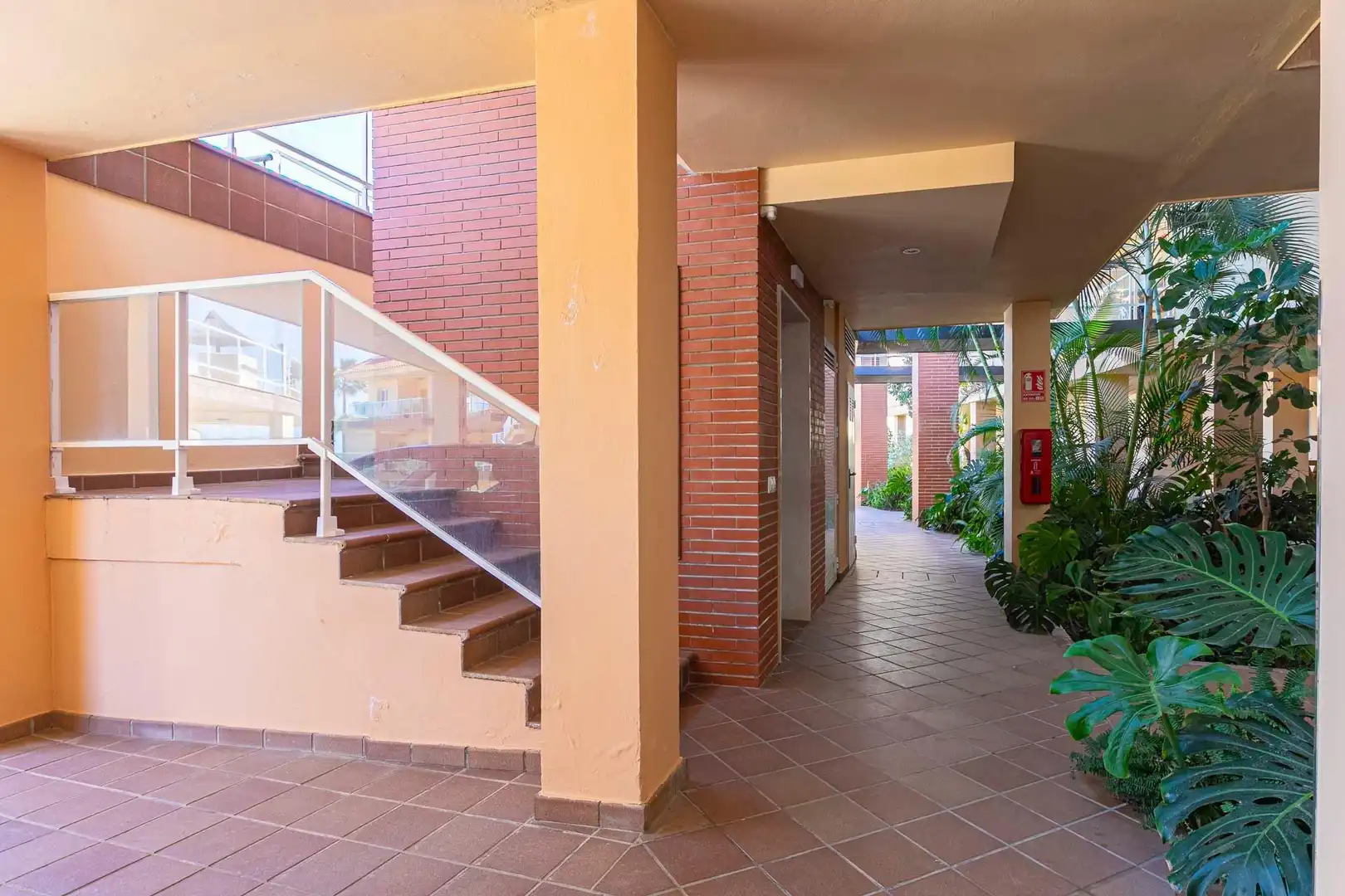 Planta baixa en venda en Mijas amb Aire condicionat, Jardí privat i Terrassa
