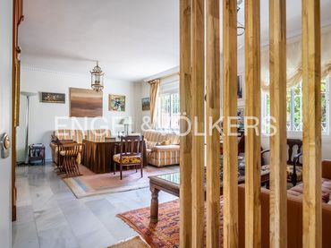 House with pool for sale in Bellavista - La Palmera