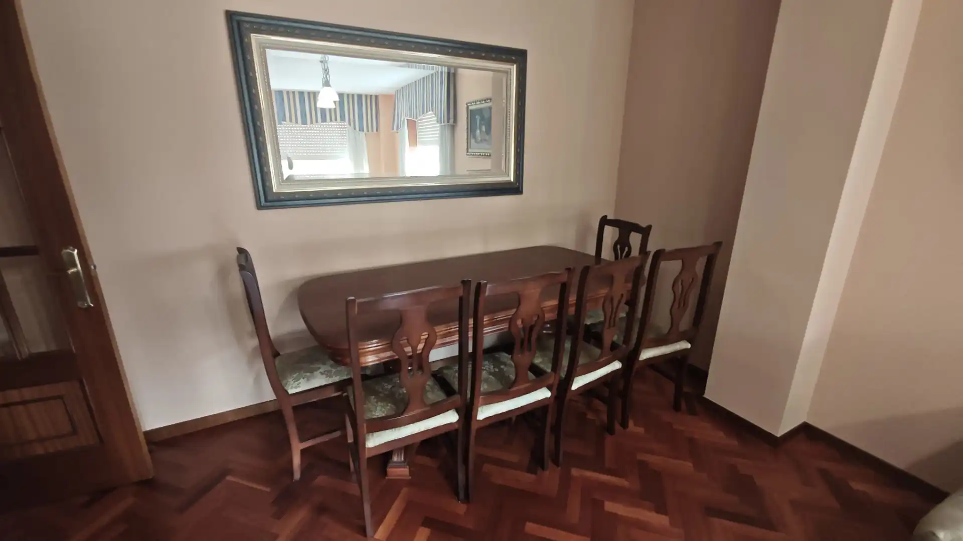 Comedor de Piso de alquiler en Culleredo con Jardín privado, Parquet y Amueblado