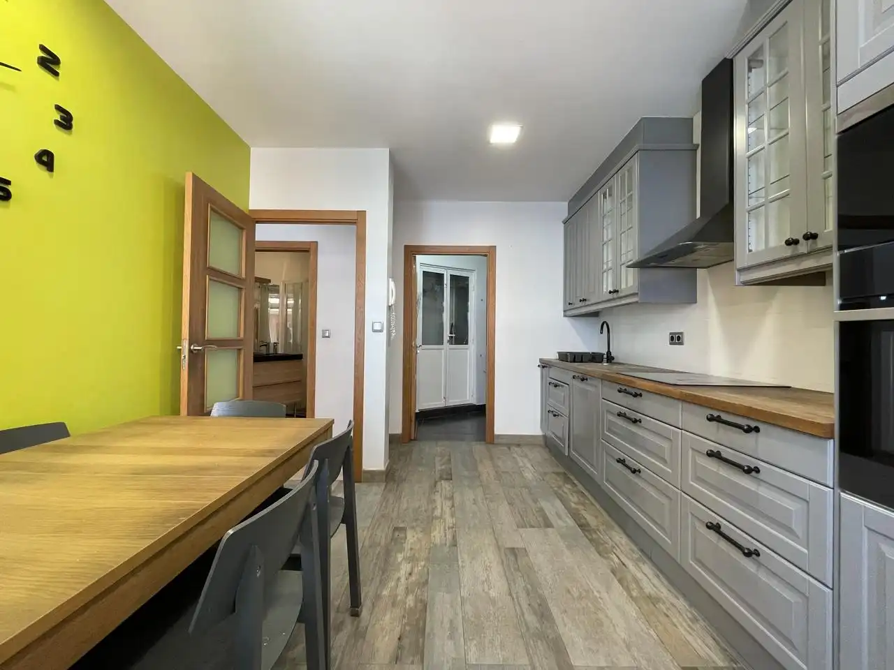 Küche von Wohnung zum Verkauf in A Coruña Capital  mit Heizung, Terrasse und Balkon