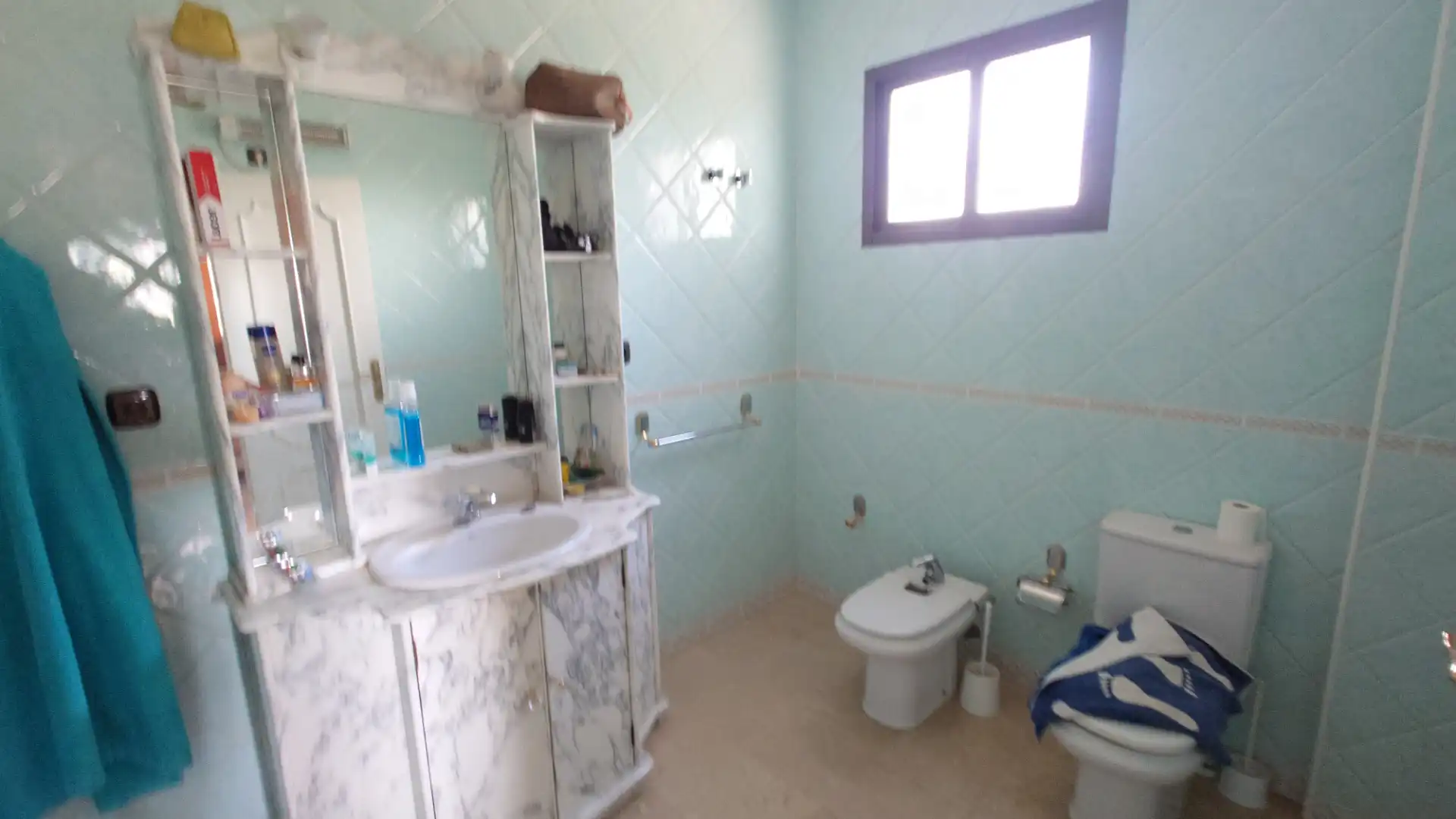 Baño de Casa o chalet en venta en Espartinas con Aire acondicionado, Jardín privado y Terraza